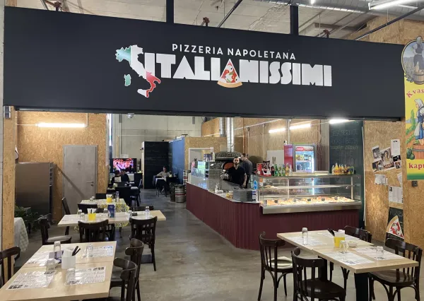Zabehnutá pizzeria Italianissimi v srdci Fresh Marketu – Bratislava