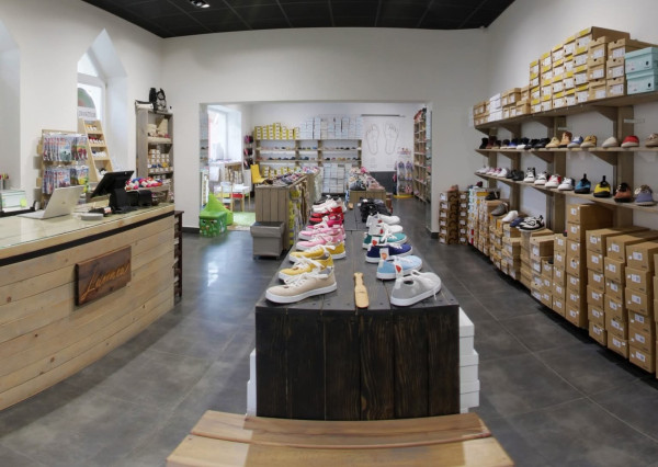 🥿 Na predaj: Zabehnutý obchod s barefoot obuvou + e-shop