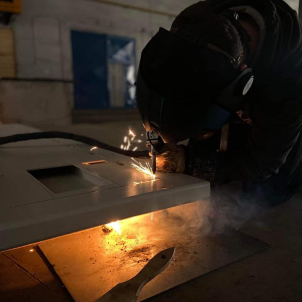 🔧 Predám zváračskú firmu – Ilava