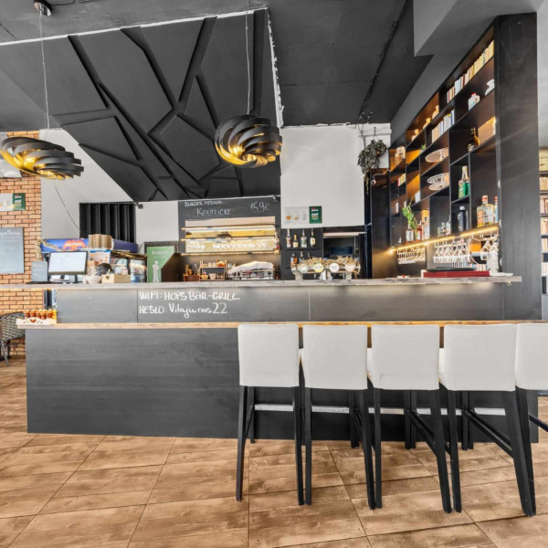 Zabehnutá gastro prevádzka na odstúpenie – Karlova Ves, Nám. sv. Františka