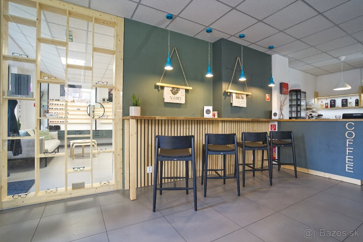 Na predaj / odstúpenie: Zabehnutá prevádzka Kaviareň/Optika
